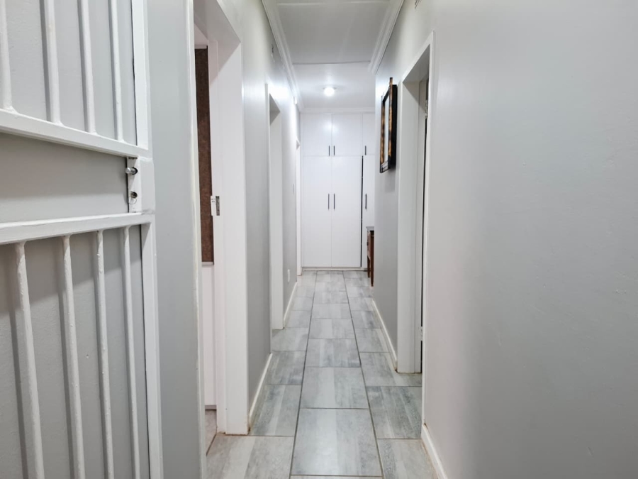 4 Bedroom Property for Sale in Uitsig Free State